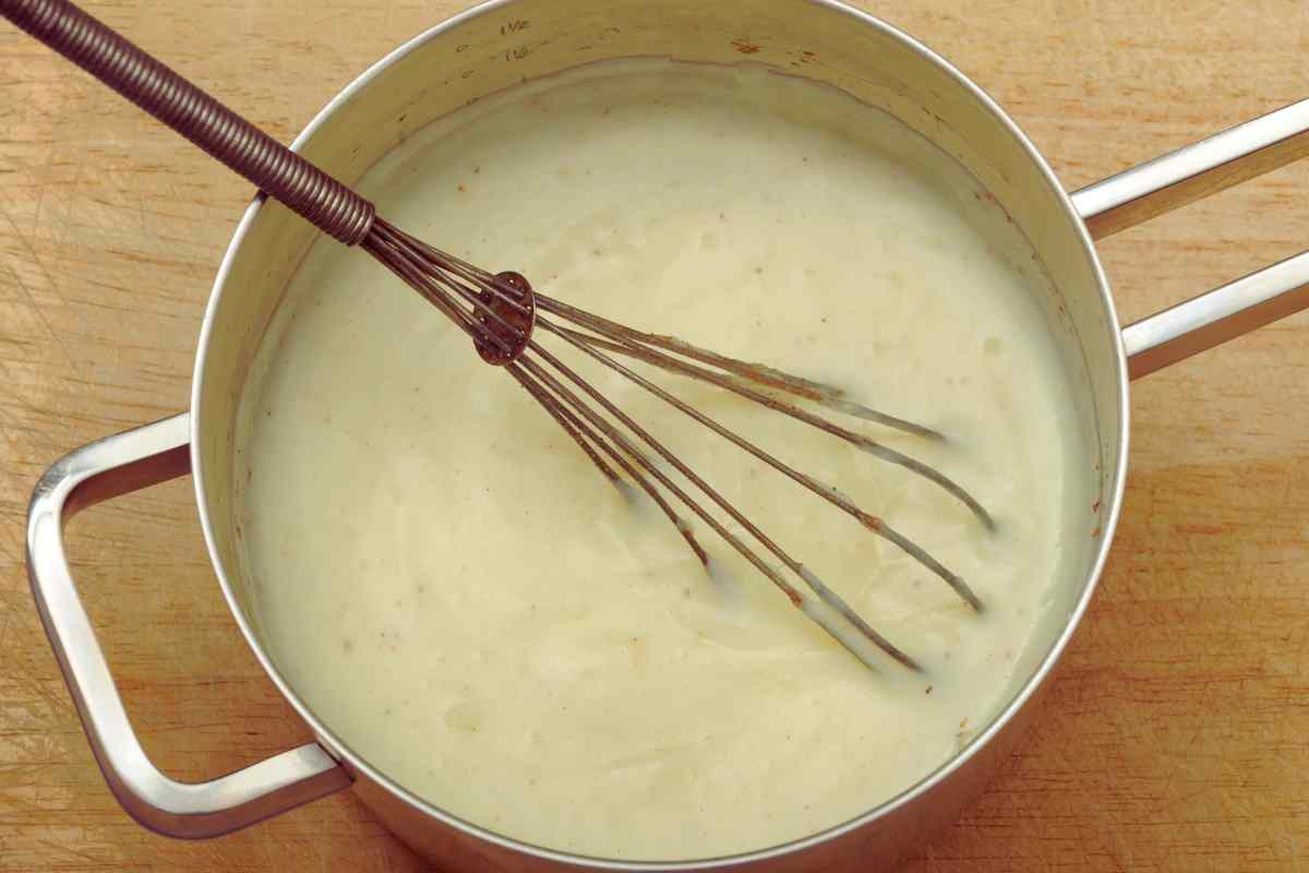 pentola con besciamella